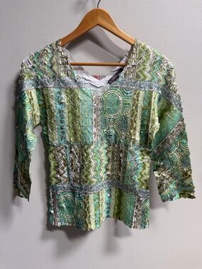 Vintage Y2K Crinkle Mesh Patchwork Top 
Artsy Boho Festival Stretch Fairy Glam